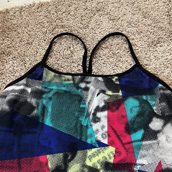 Lululemon top - Picture 2 of 5